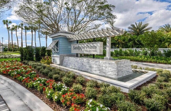 Building Photo - 552 Sanderling Cir