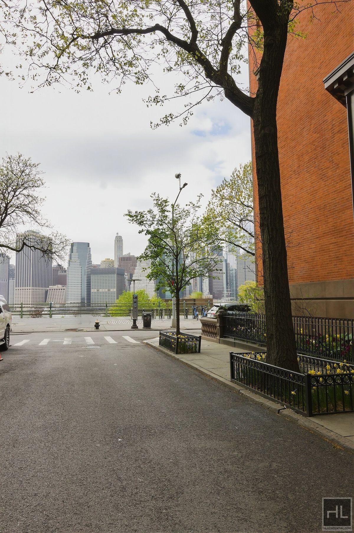 Building Photo - Willow Street