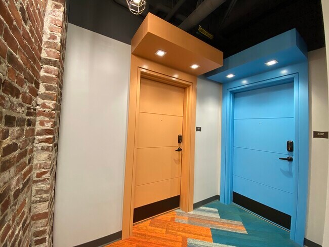 Building Photo - 83 Hanover St