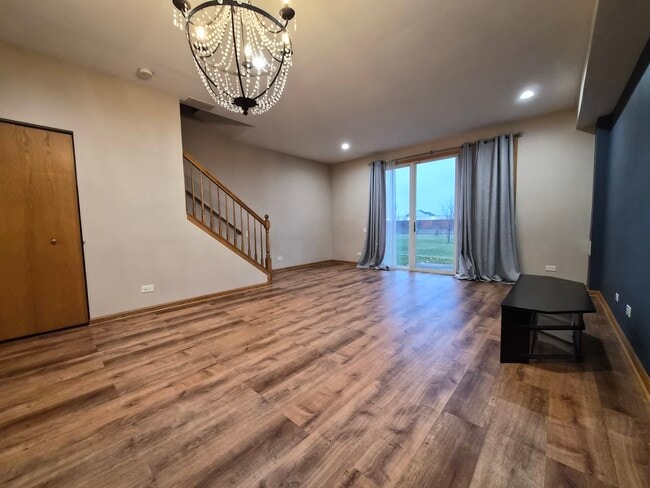 Building Photo - 2609 Carrolwood Rd