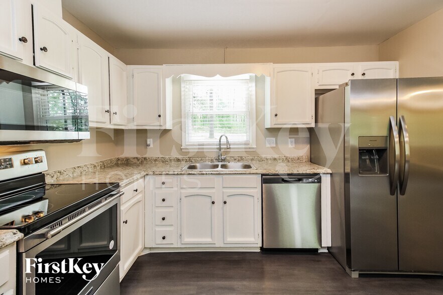 Building Photo - 1483 Fieldmount Rd