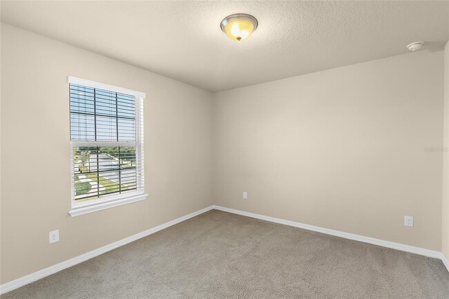 Building Photo - 16043 Pebble Blf Lp