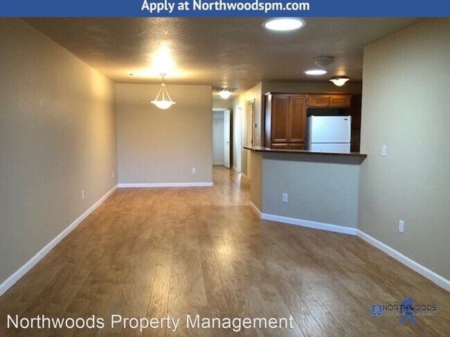 Building Photo - 2 br, 2 bath House - 330 Cheney Loop