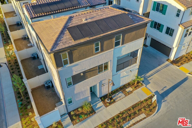 Building Photo - 3015 Tallahassee Ln