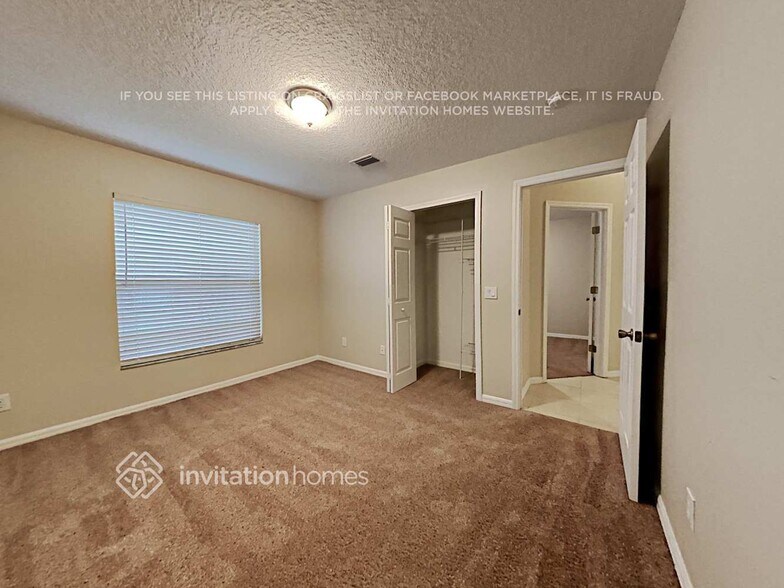 Building Photo - 916 Shaw Cir