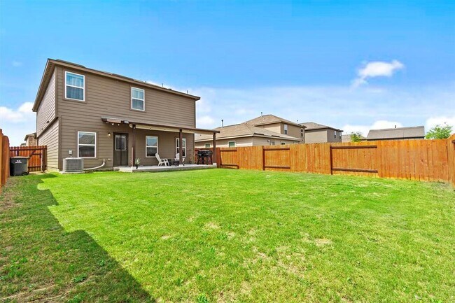 Building Photo - 1461 Amy Dr