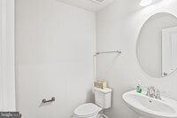 Building Photo - 2923 Glendale Ave