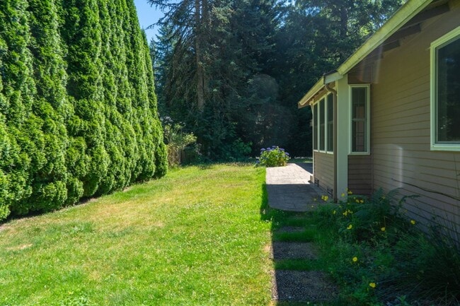 Building Photo - 3bd/1.75ba Sammamish House