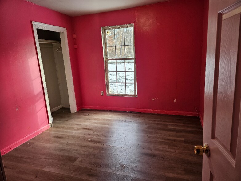 Building Photo - 10720 Plank Rd