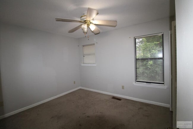 Building Photo - 2012 Gion St