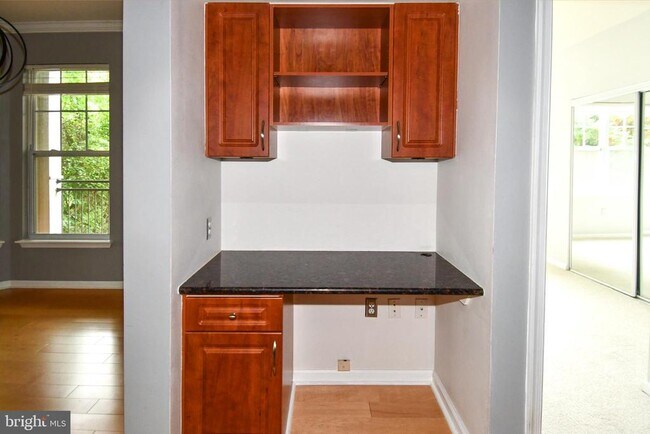 Building Photo - 12108 Garden Grove Cir