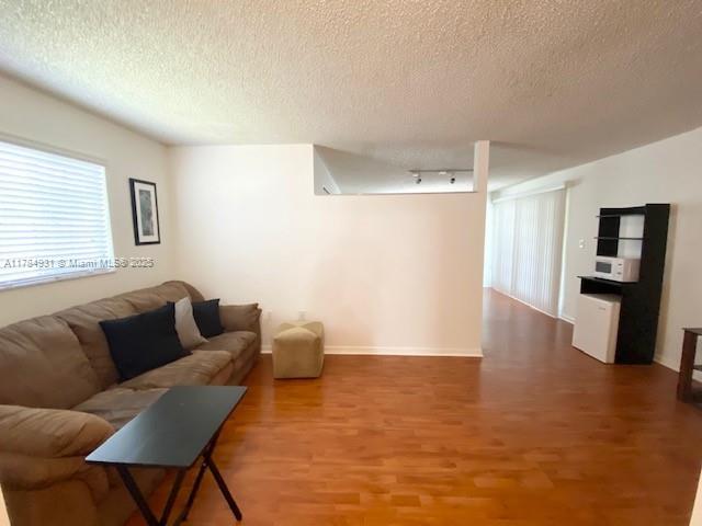 Building Photo - 2901 SW 117th Ct
