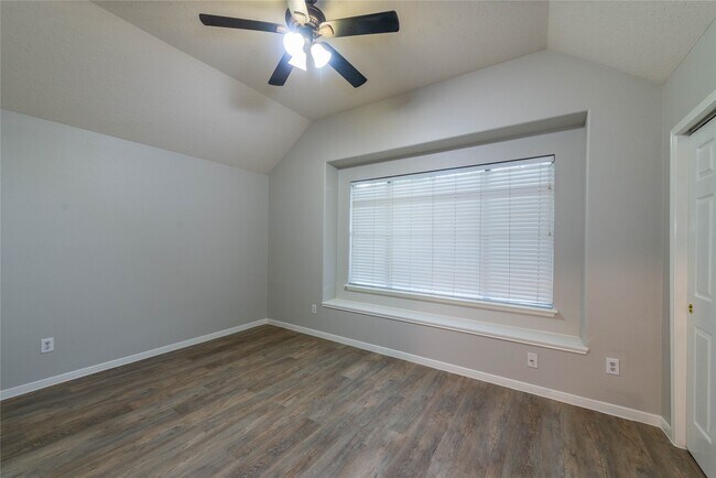 Building Photo - 3902 Tulip Glen Ct