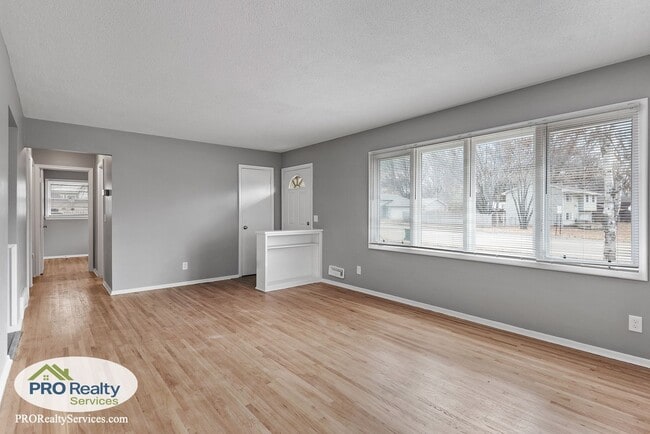 Building Photo - 431 Egret Blvd NW
