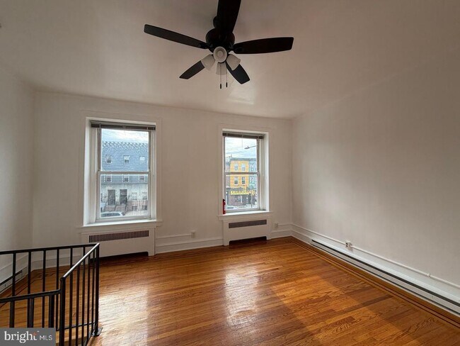 Building Photo - 1807 S Broad St