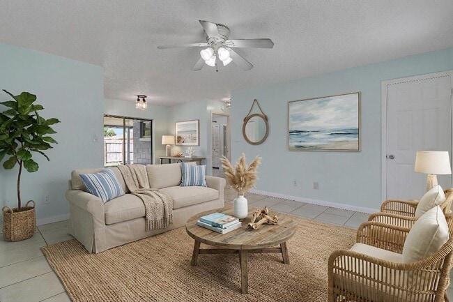 Building Photo - 2145 5th St