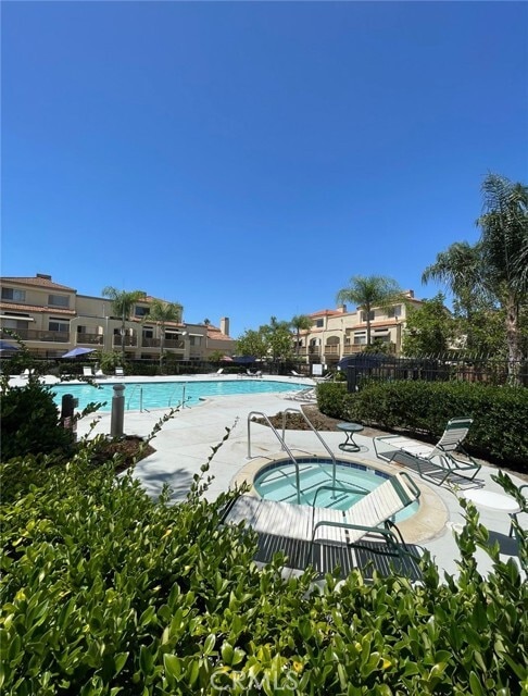 Building Photo - 24984 La Pantera