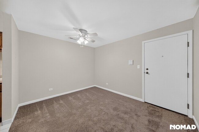 Building Photo - 1420 Stonebridge Cir