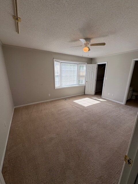 Building Photo - 3830 Sterling Pointe Dr