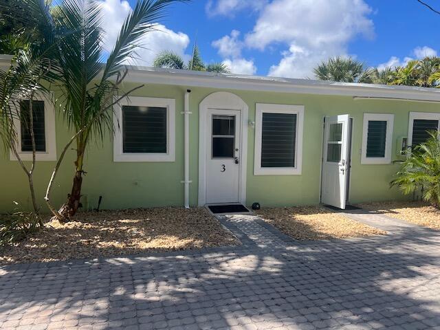 Building Photo - 116 Mayfield Rd