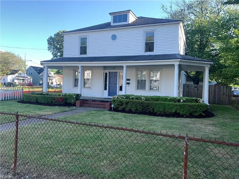 Primary Photo - 231 W Balview Ave