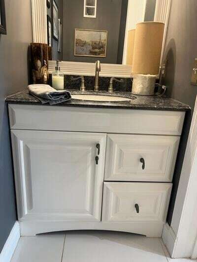 Building Photo - 353 S US Hwy 1