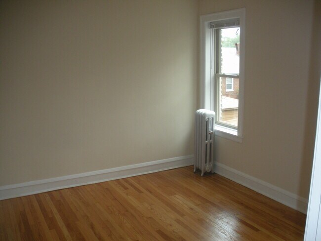 Building Photo - 1729 W 91st St