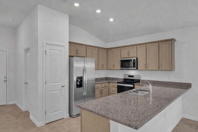 Building Photo - 2401 Jupiter Blvd SW