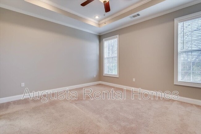 Building Photo - 719 Bonnie Oaks Ln