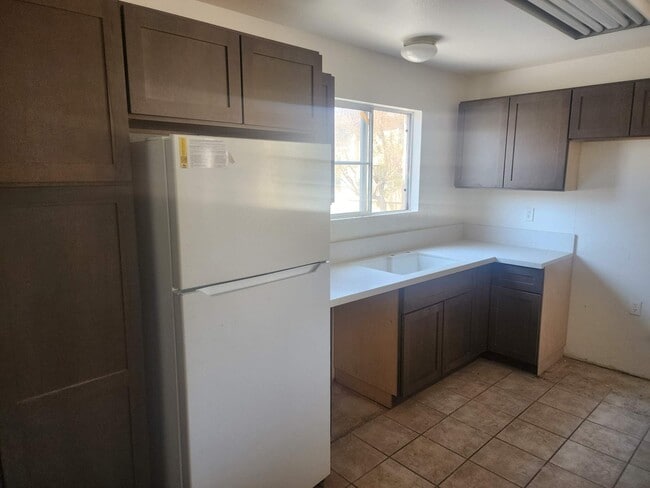 Building Photo - 1050 Harbor Heights Dr