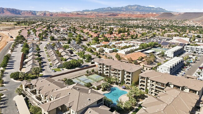 Building Photo - 1111 Gap Canyon Pkwy