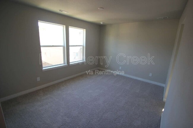 Building Photo - 2406 S Troy Ct