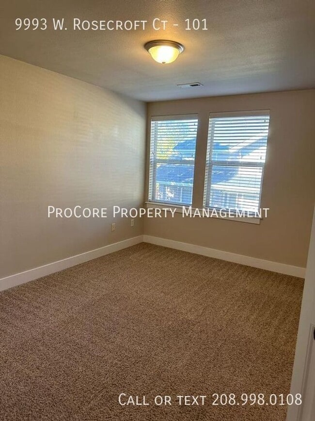 Building Photo - 9993 W Rosecroft Ct