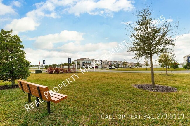 Building Photo - Crimson Ave, Avalon Woods