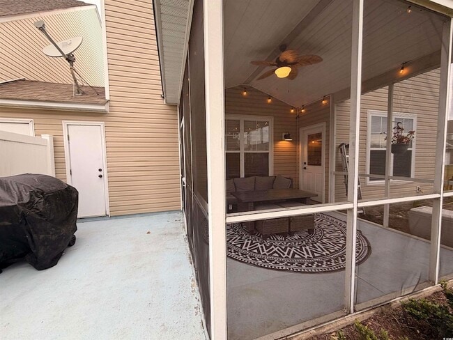 Building Photo - 204 Fulbourn Pl