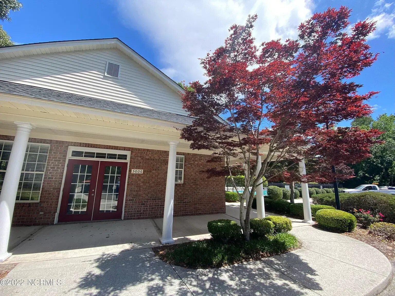 Building Photo - 5006 Carleton Dr