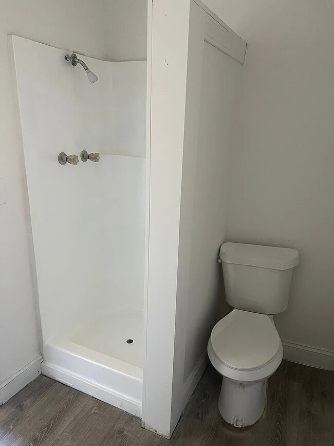 Building Photo - 1340 US-501