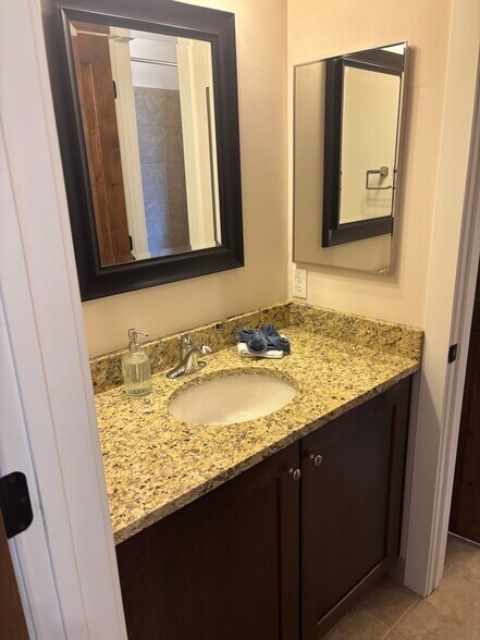 Upstairs bathroom - 6169 Park Ln S