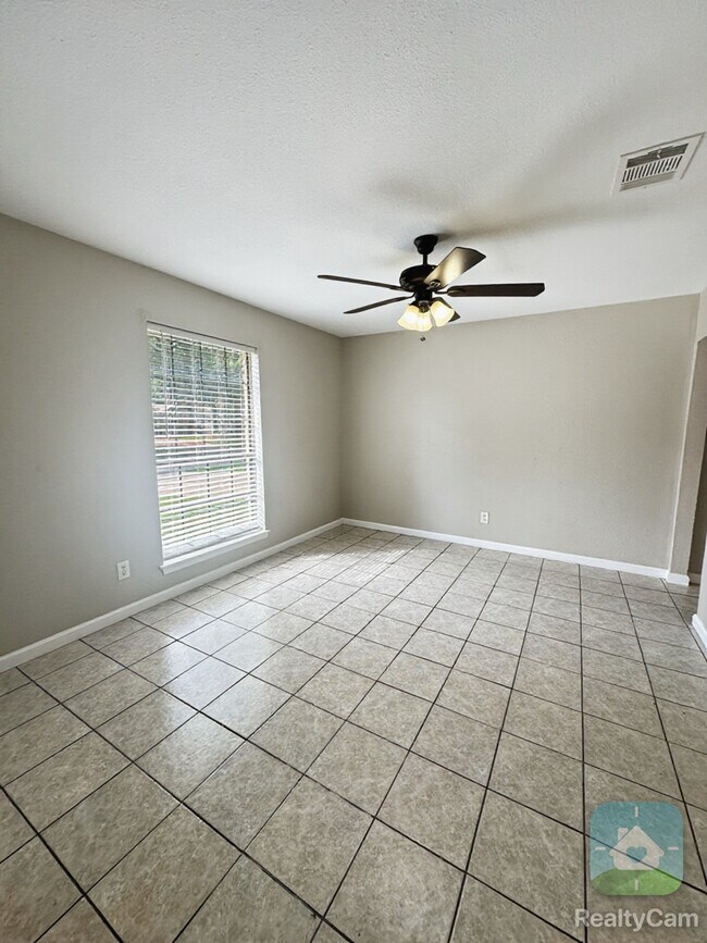 Building Photo - 5007 Monteith Dr