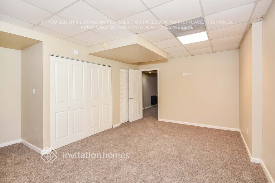 Building Photo - 5446 Pinedale Cir