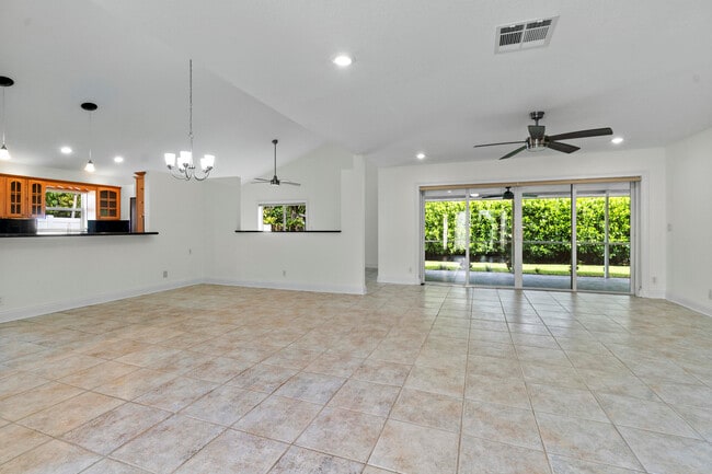 Building Photo - 4545 Brandywine Dr