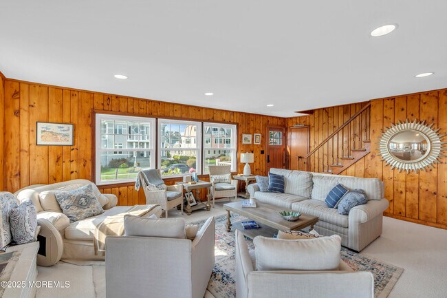 Building Photo - 411 Ocean Ave N