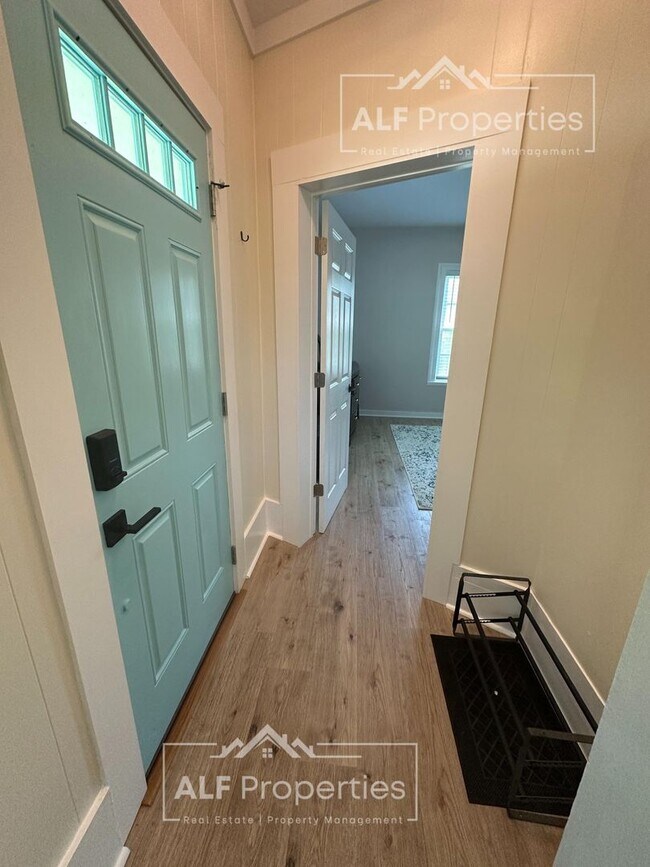 Building Photo - 4325 Auburn Knightdale Rd