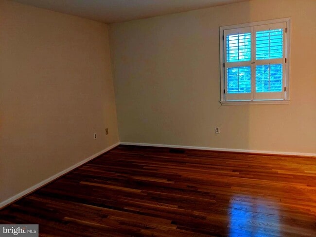 Building Photo - 8702 Thunderbird Ct