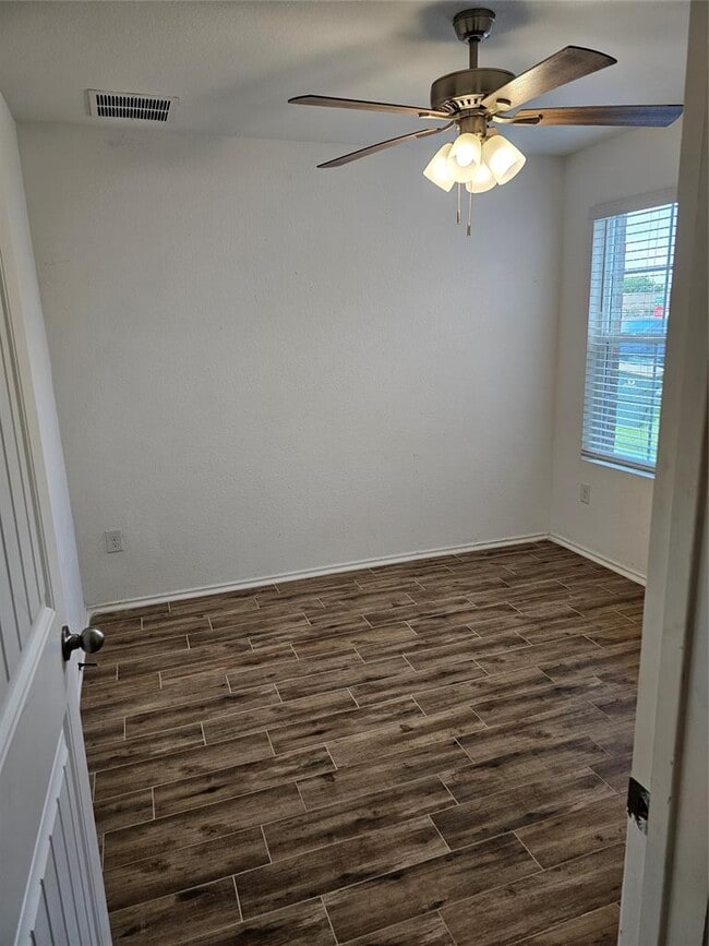 Building Photo - 3503 Batson Dr