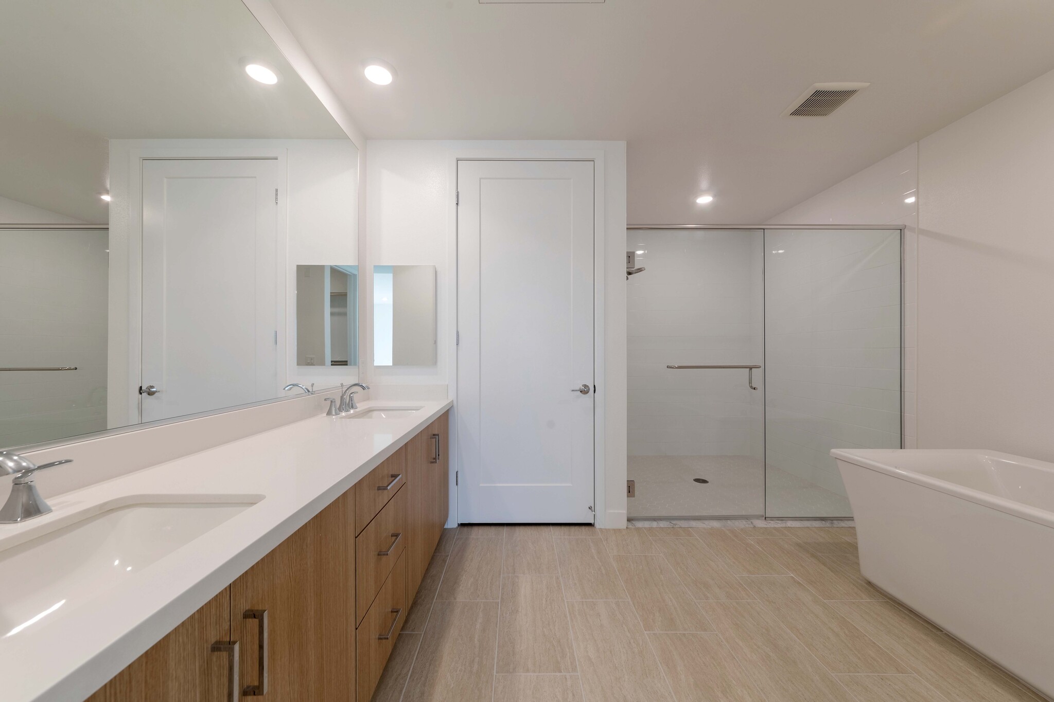 Building Photo - 2207 Rivington