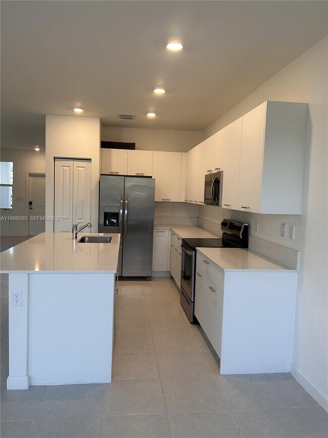 Building Photo - 2345 NW 131st Cir