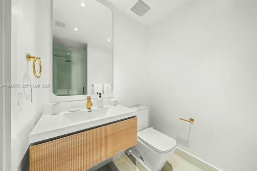 Building Photo - 100 South Pointe Dr