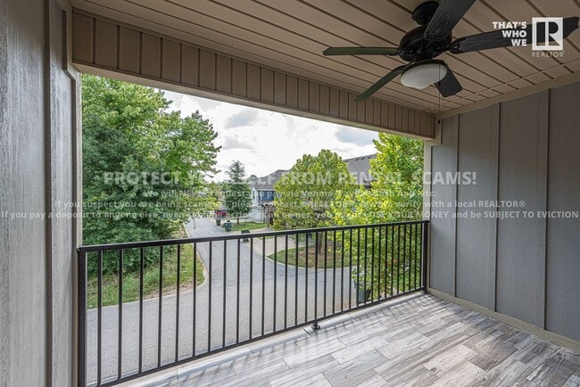 Building Photo - 1284 N Corsica Dr