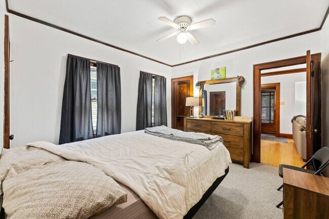 Building Photo - 1609 N 57th St